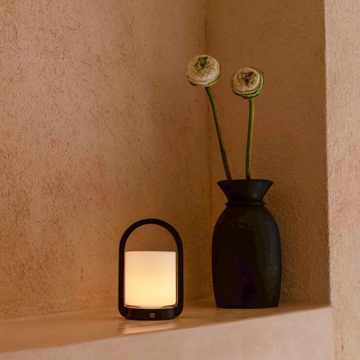 George Dark Brown Wooden Lamp – Rechargeable, Dimmable & Portable Tavellio