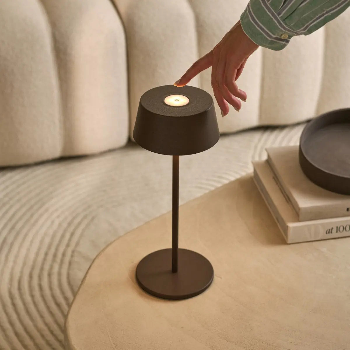 Hugo Mocha Brown Rechargeable Table Lamp - Stylish, Dimmable & Cordless Tavellio
