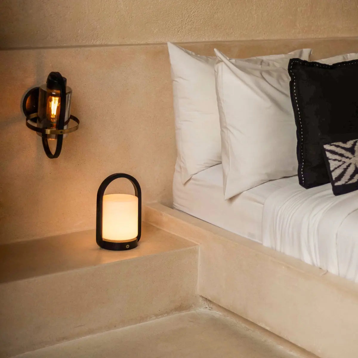 George Dark Brown Wooden Lamp – Rechargeable, Dimmable & Portable Tavellio