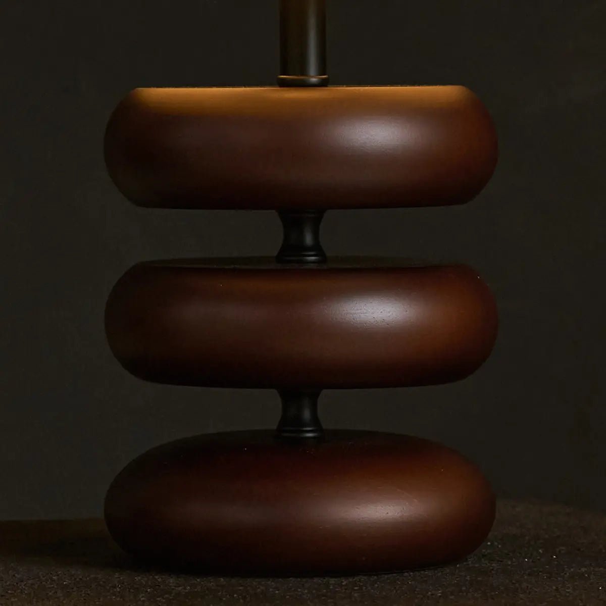 Lara Dark Brown Wooden Table Lamp with Cream Linen Shade – Rustic Home Lighting Tavellio