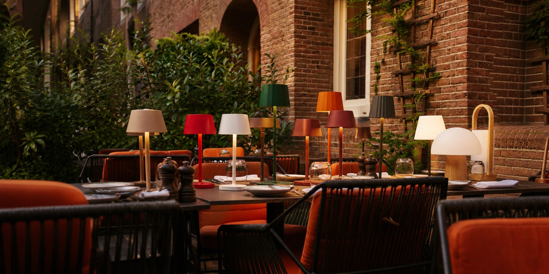 The 5 Most Beautiful Rechargeable Table Lamps for Your Terrace