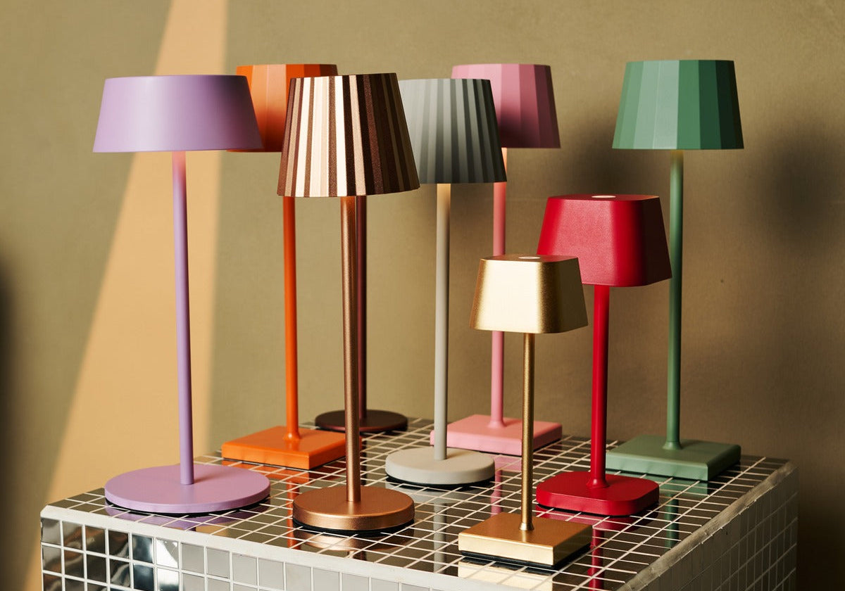 The benefits of energy efficiency with rechargeable table lamps
