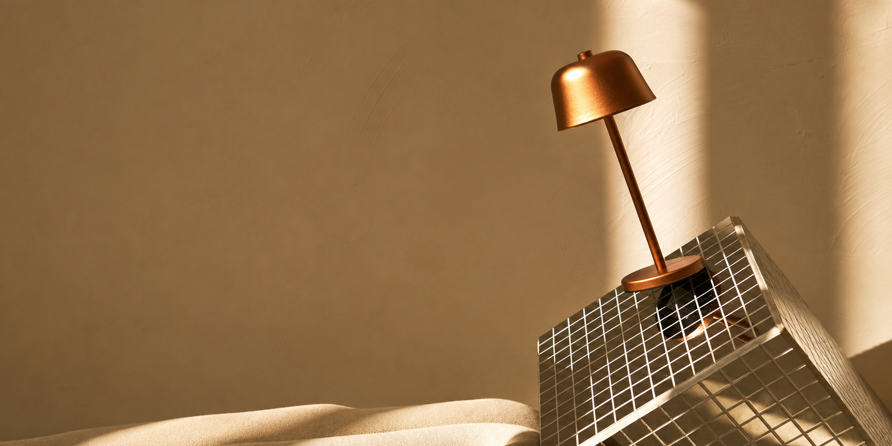 How Bright Should a Rechargeable Lamp Be? Lumens, Kelvin and Dimming Explained