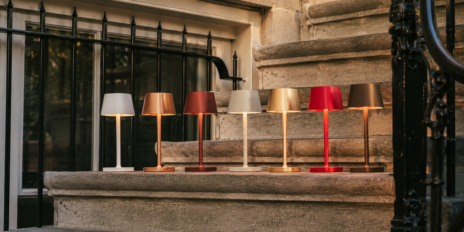 Cordless Table Lamps for Weddings and Events: Warm Light on Every Table, No Cables