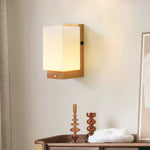 Bowie Rechargeable Wooden Wall Lamp – Cordless, Dimmable, and Stylish Lighting Tavellio
