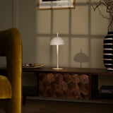 Lucy White Cordless Rechargeable Lamp – Minimalist & Dimmable Design Tavellio