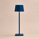 William Delftware Blue Rechargeable Iron Table Lamp – Dimmable, USB-C Charging, 120-Hour Tavellio