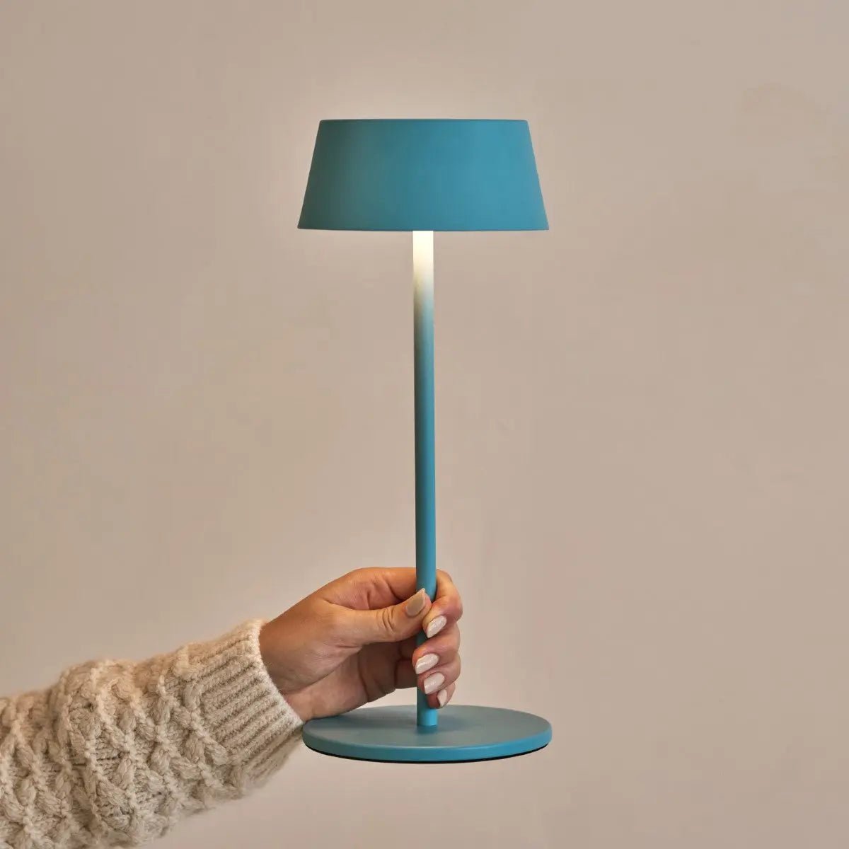 Hugo Amsterdams Blue Rechargeable Iron Table Lamp - Dimmable, Stylish & Cordless Tavellio