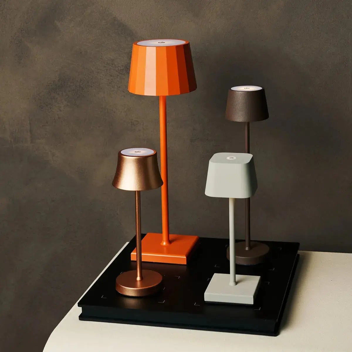 Wireless charging station table lamps