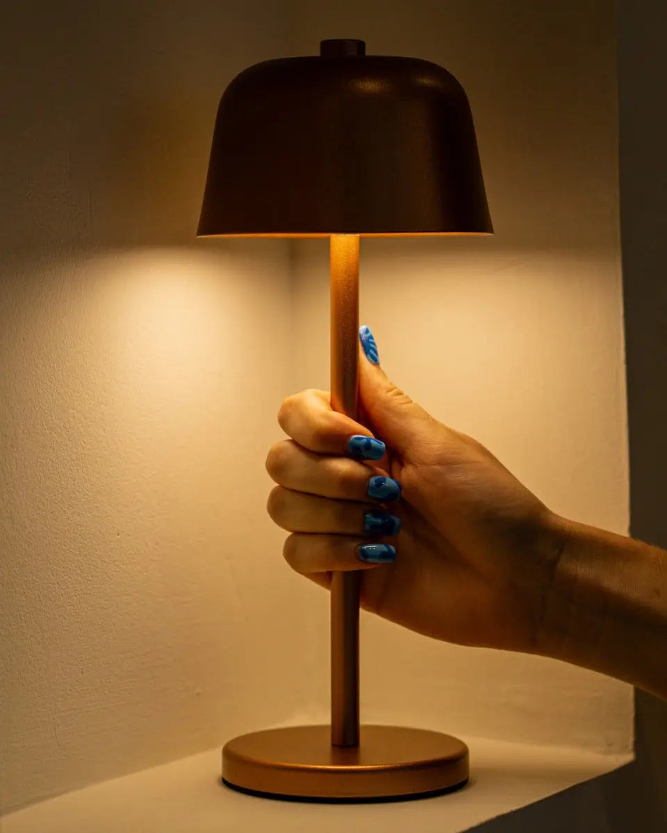 Anton Copper Rechargeable Table Lamp | Stylish & Cordless Lighting Tavellio