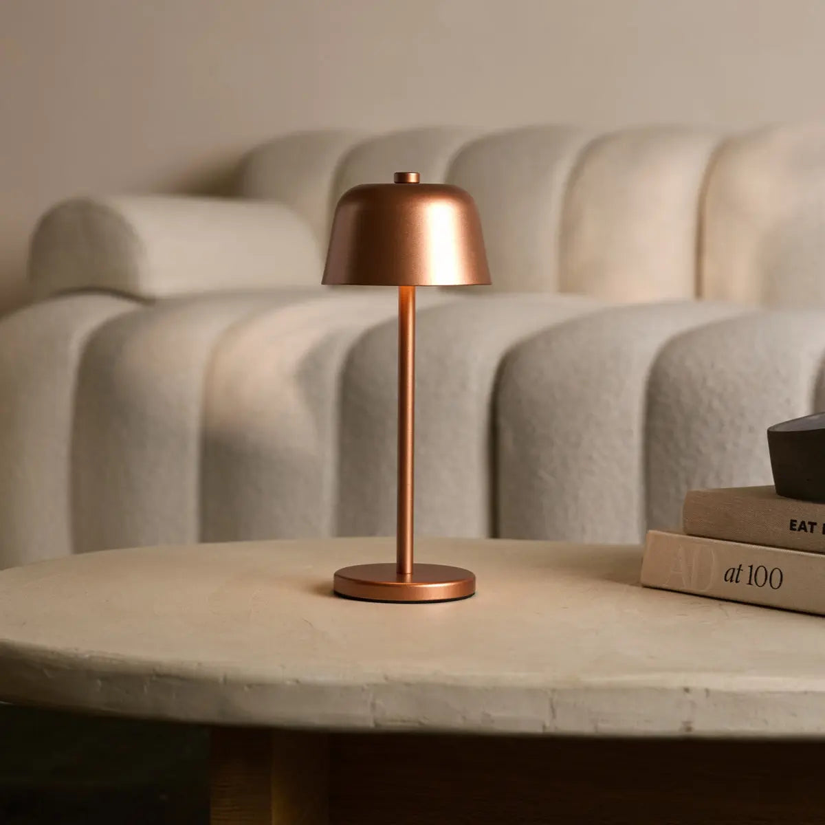 Anton Copper Rechargeable Table Lamp | Stylish & Cordless Lighting Tavellio
