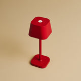 Ava Berry Red - Rechargeable Table Lamp | Stylish, Cordless Lamp & Dimmable Tavellio