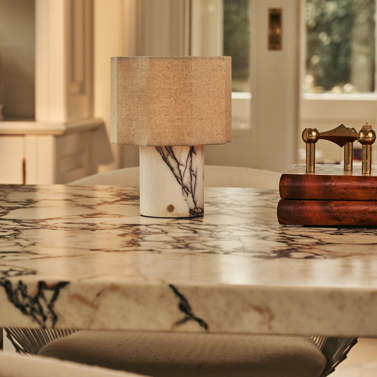 Bonnard White – Lilac Marble Rechargeable Table Lamp | Cordless, Up to 100 Hours & Linen Blend