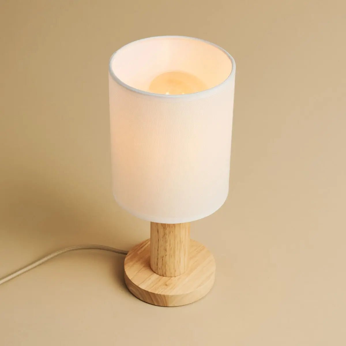 Boris Light Brown Lamp with 2 Meter Cord - Fabric Shade Lamp & Wooden Base Tavellio