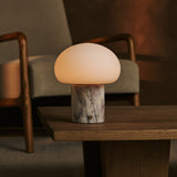 Coddé Weiß – Lilac Marmor Wiederaufladbare Tischlampe 
