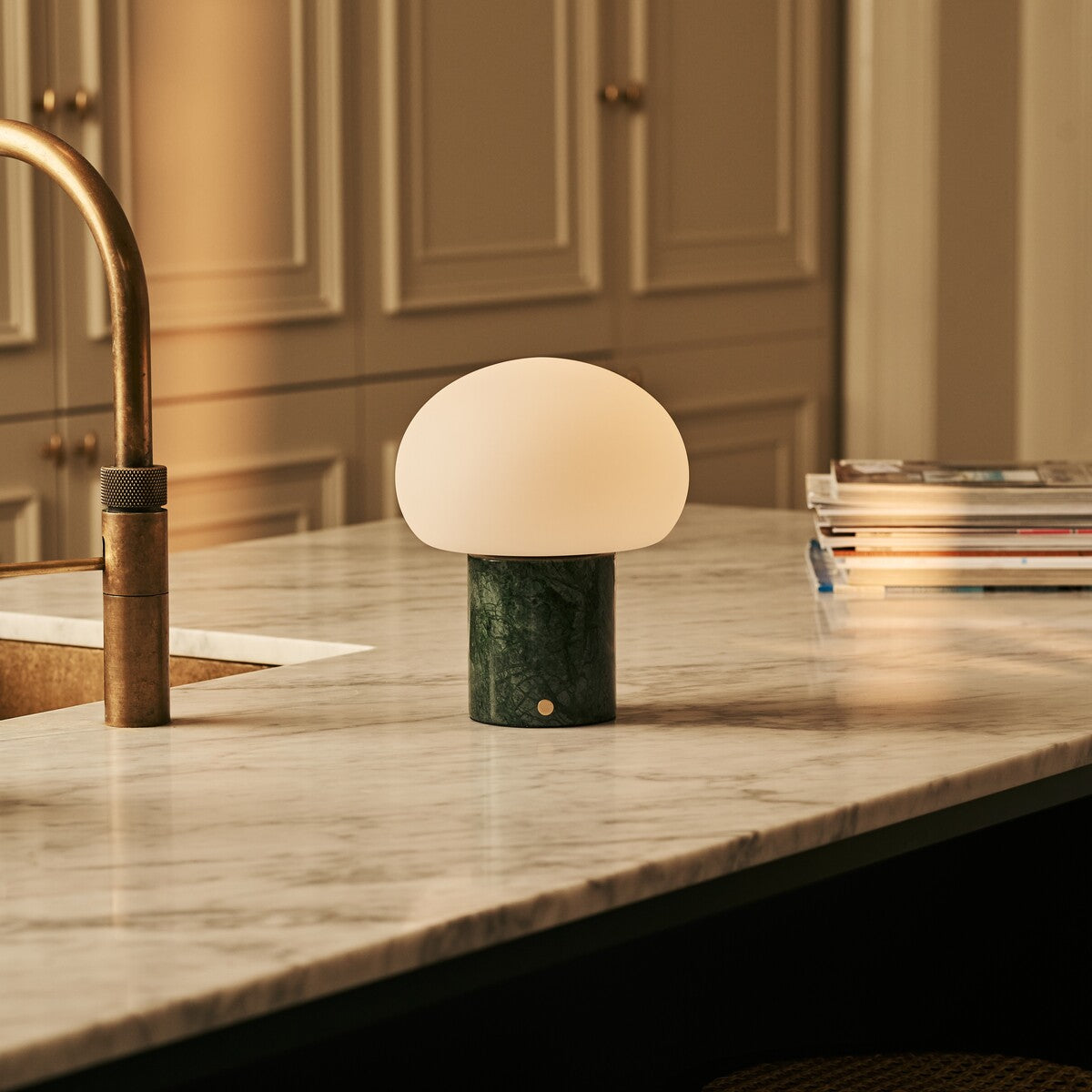 Coddé Green – Verde Alpi Marble Rechargeable Table Lamp | Modular Lampshade, Versatile & Dimmable