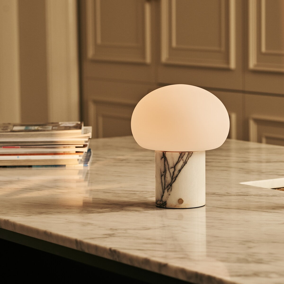 Coddé White – Lilac Marble Rechargeable Table Lamp | Modular Lampshade, Versatile & Dimmable