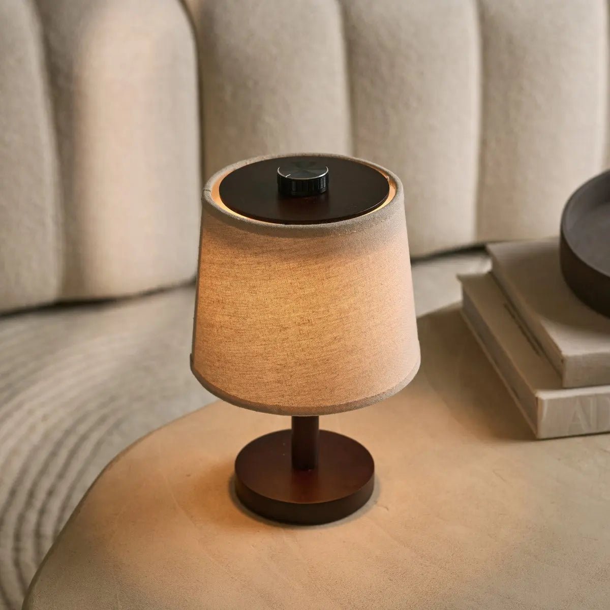 Rover Dark Brown Wooden Lamp – Rechargeable, Cordless & Dimmable Shade Tavellio