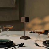 Sarphati Mini Mocha Brown Cordless Table Lamp Perfect for Hospitality Industry – Wireless Rechargeable via Charging Station, Dimmable Lamp & 3 Light Modes Tavellio