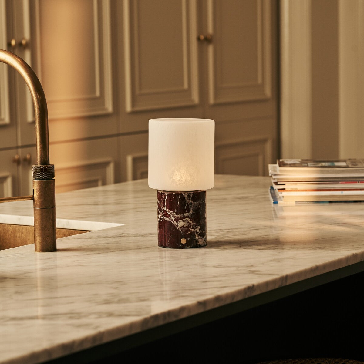 Cuyp Red – Rosso Levanto Marble Rechargeable Table Lamp | Cordless, USB Rechargeable & Up to 100 Hours of Light