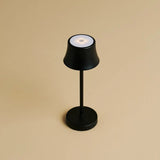 De Pijp Mini Midnight Black Rechargeable Table Lamp – Wireless Charging, Dimmable Lamp & 3 Light Colors Tavellio