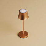 Combi Set Professional – 8 x De Pijp Mini Copper Rechargeable Table Lamps & 1 x Central Station Wireless Charging Station with Qi-Technology – Perfect for Restaurants, Hospitality &Hotels Tavellio
