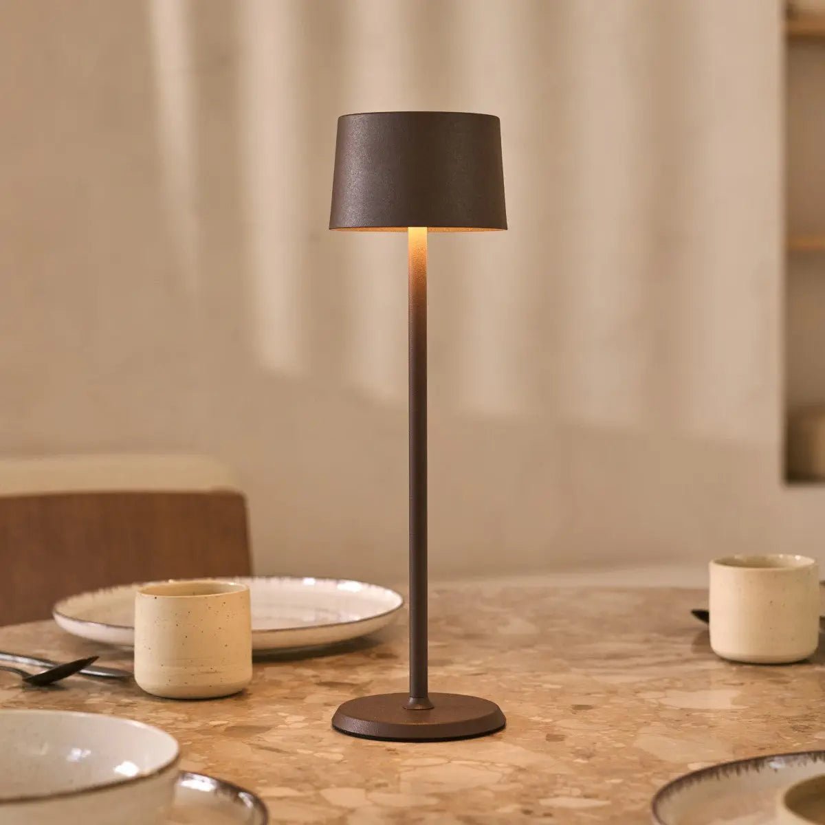David Mocha Brown Rechargeable Table Lamp 2 in 1 with Adjustable Height – Dimmable & Cordless with 120 Hours Battery Tavellio