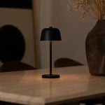 Anton Black Rechargeable Table Lamp | Stylish & Cordless Lighting Tavellio