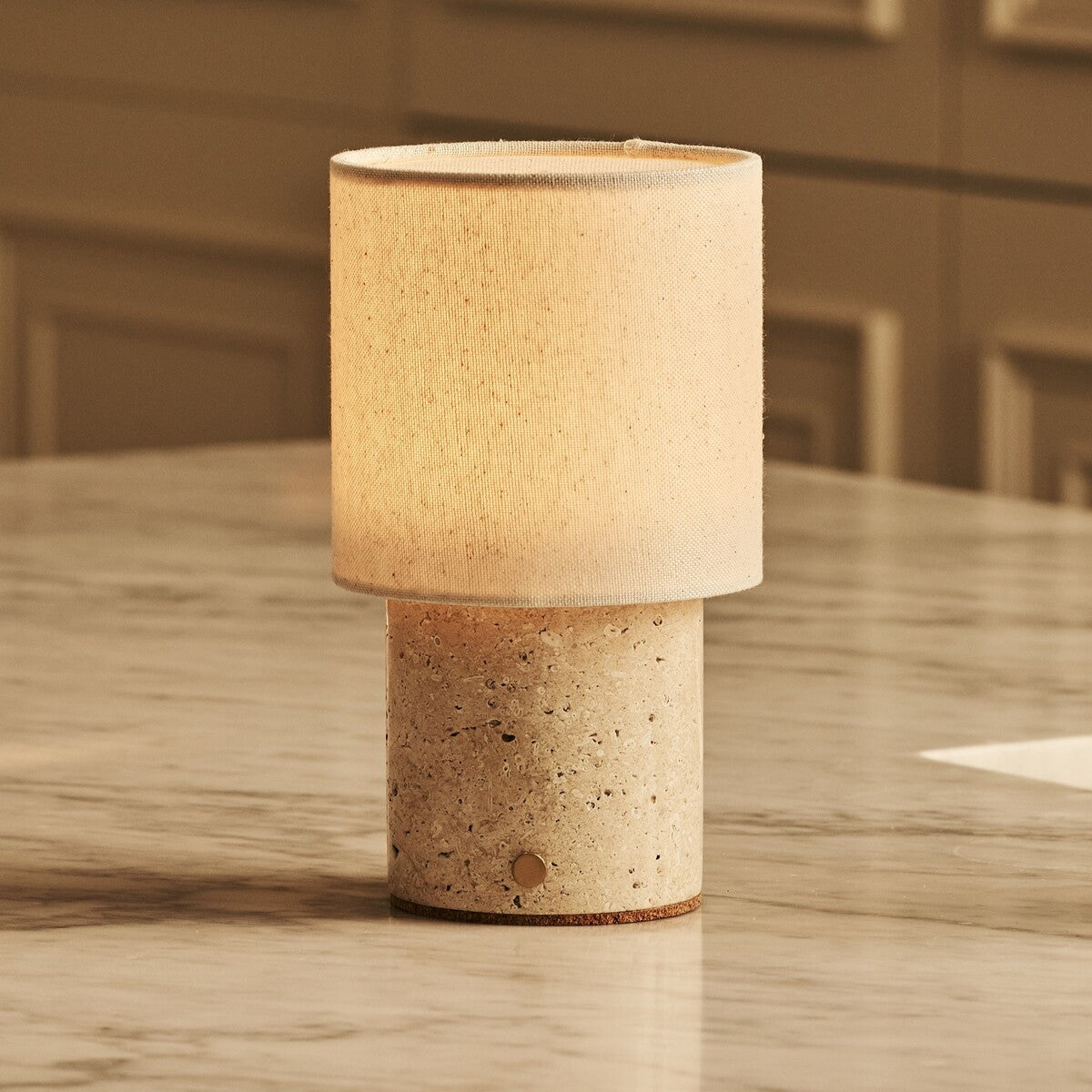 Dou Beige – Travertino Classico Travertine Rechargeable Table Lamp | Battery, Dimmable & Interchangeable Lampshade