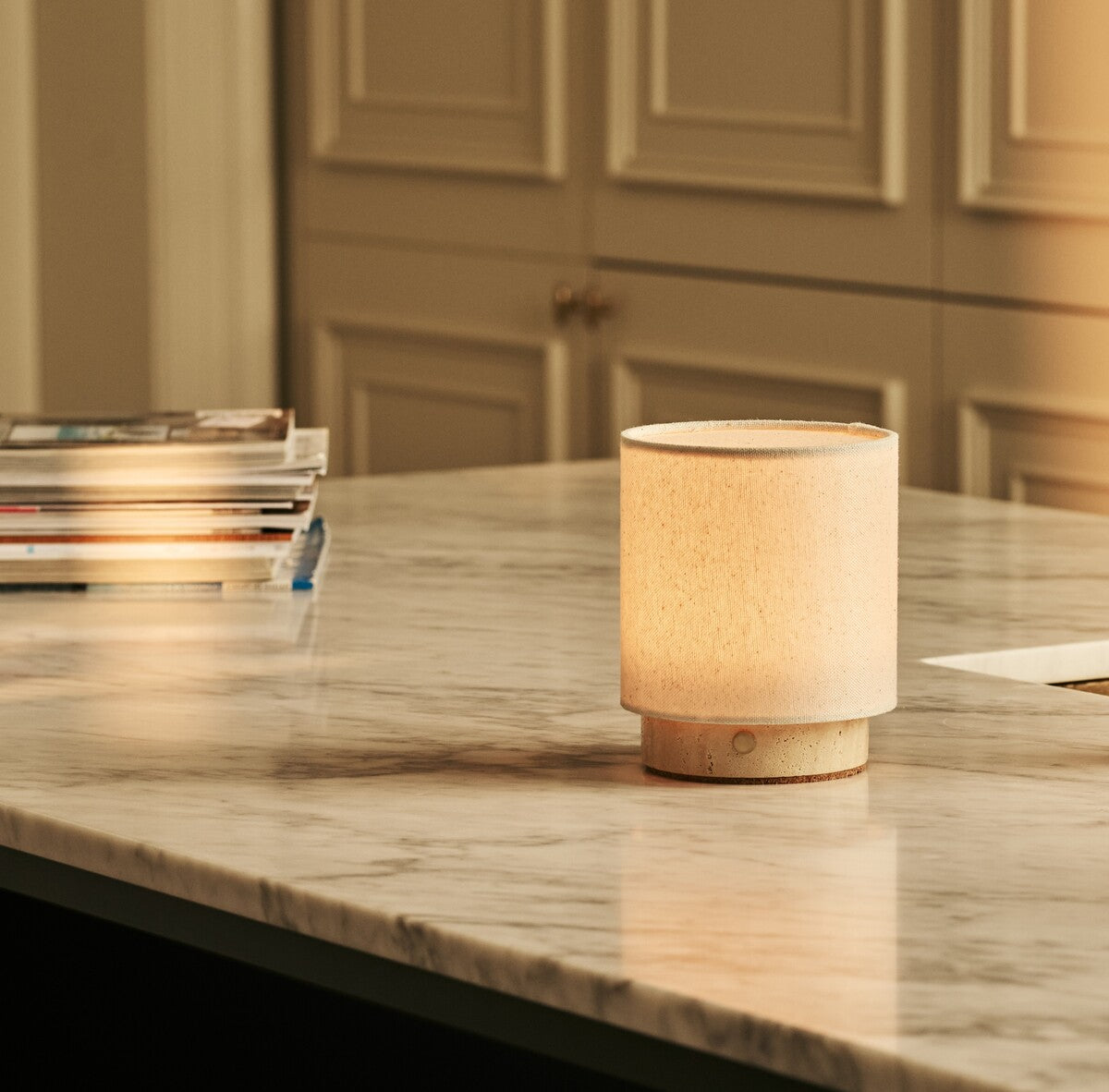 Dou Small Beige – Travertino Classico Travertine Rechargeable Table Lamp | 3 Light Modes, Dimmable & Interchangeable Lampshade