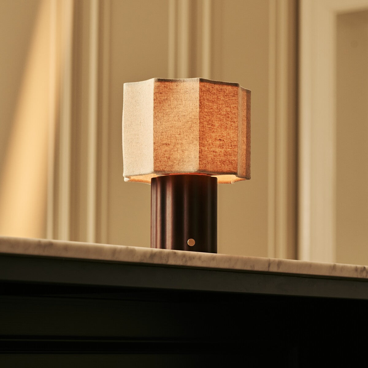 Eloïsa Dark Brown Rechargeable Table Lamp | Linen Blend, Modular & Dimmable