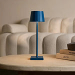 William Delftware Blue Rechargeable Iron Table Lamp – Dimmable, USB-C Charging, 150-Hour Tavellio