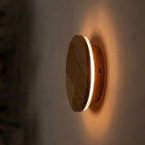 Lou Light Brown Cordless Wall Light – Rechargeable & Dimmable Touch Control – 2700K Warm Light - Tavellio