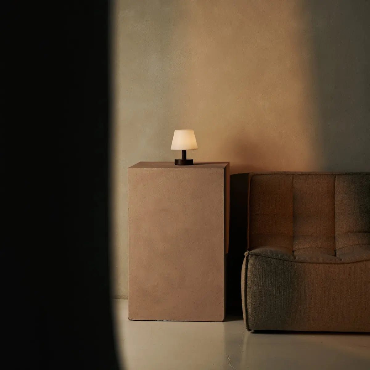 Teddy Dark Brown Wooden Rechargeable Table Lamp | Dimmable & Cordless with 80 Hours Battery Life - Tavellio