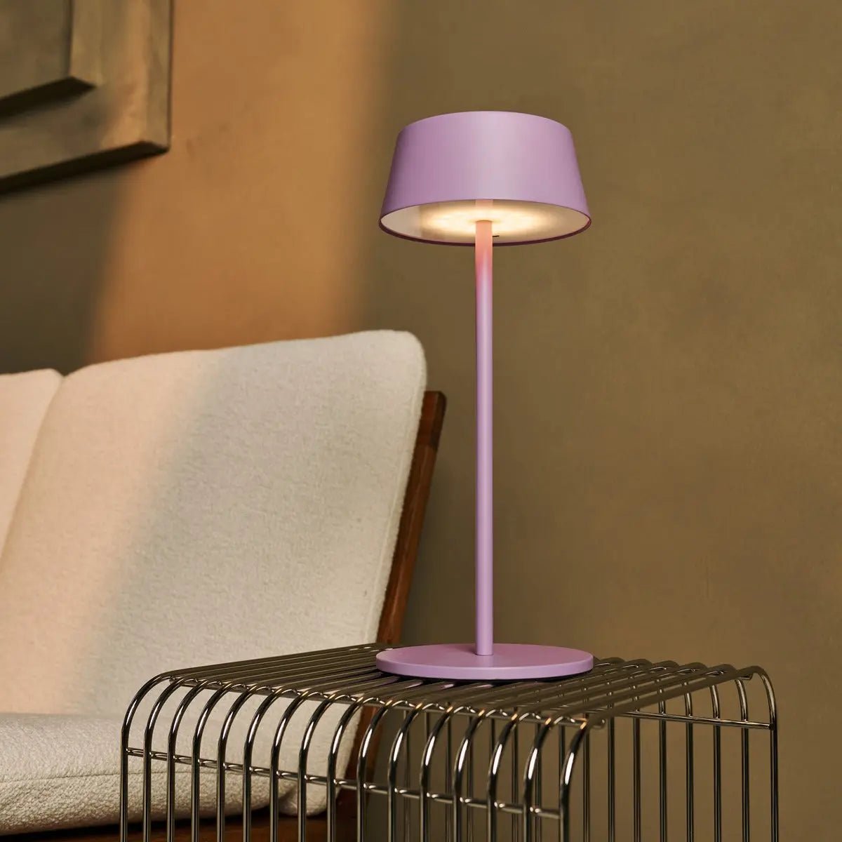 Hugo Violet Lila Rechargeable Table Lamp - Stylish, Dimmable Lamp & Cordless Tavellio