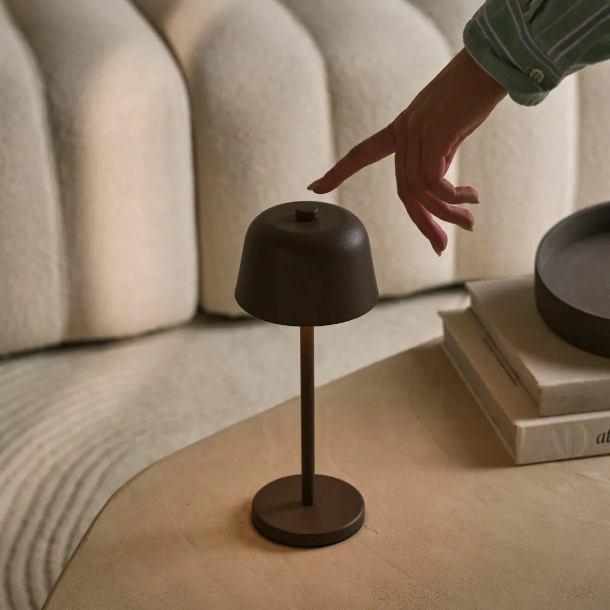 Anton Mocha Brown Rechargeable Table Lamp | Sleek & Cordless Lighting Tavellio