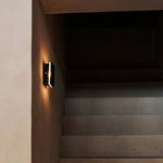 Lane Black Cordless Wall Light – Rechargeable & Dimmable Natural Wood Lamp - Tavellio