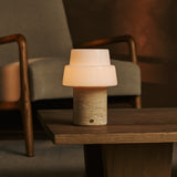 Pissarro Beige – Travertin Wiederaufladbare Tischlampe 