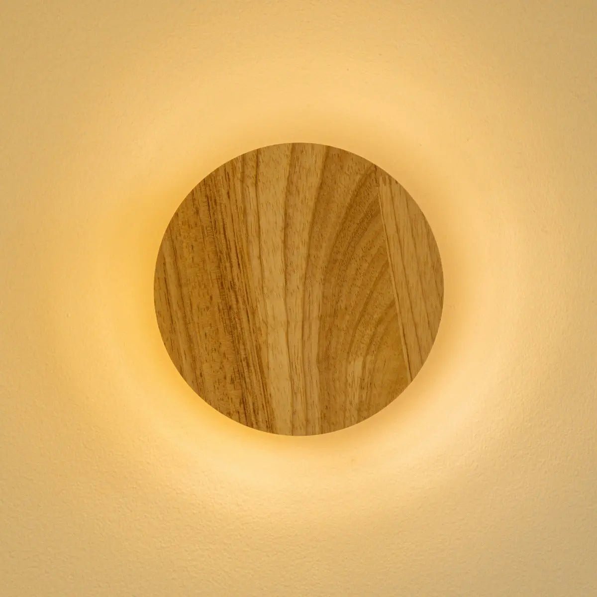 Lou Light Brown Cordless Wall Light – Rechargeable & Dimmable Touch Control – 2700K Warm Light - Tavellio