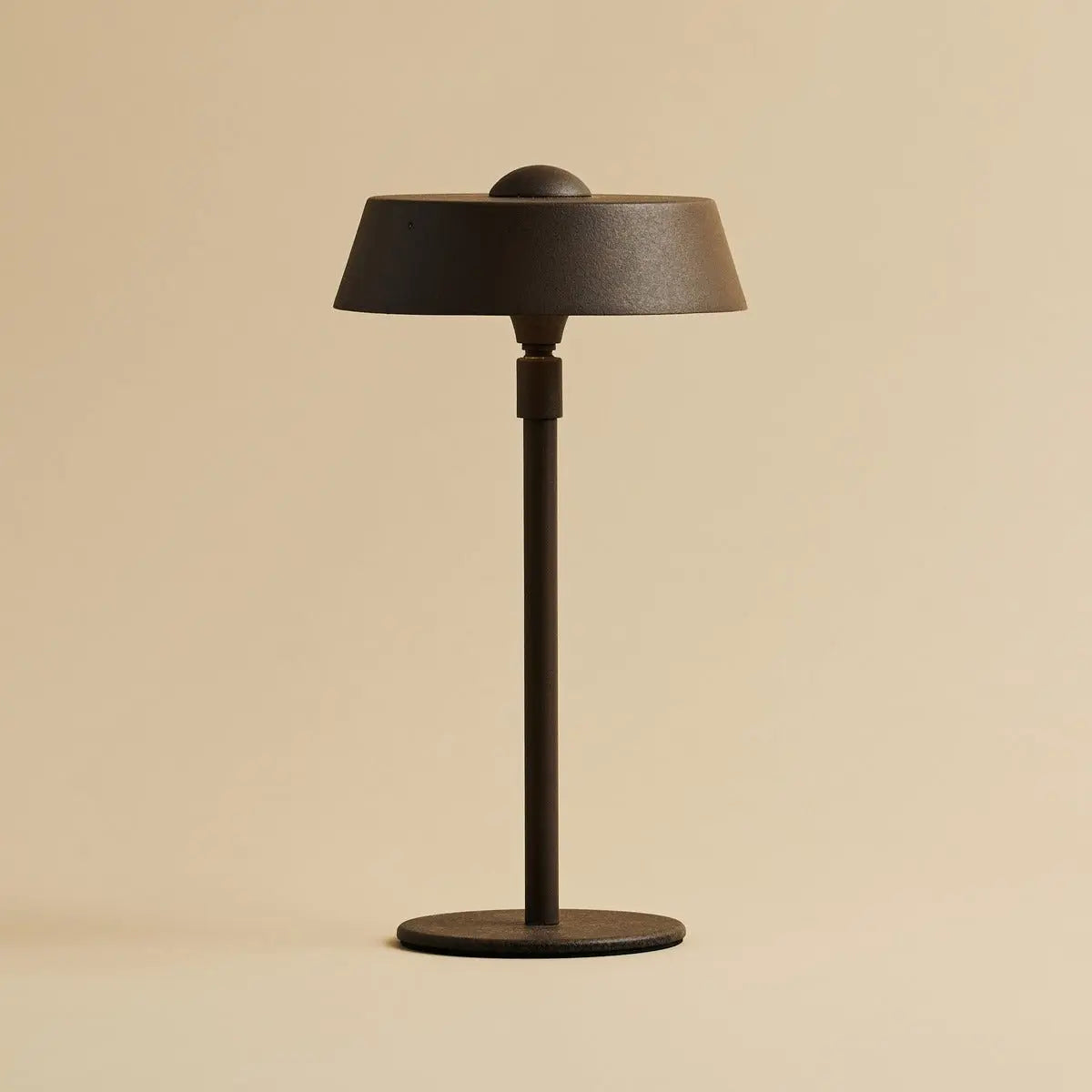 Luca Mocha Brown - USB Rechargeable Lamp l Minimalist, Playful & Dimmable