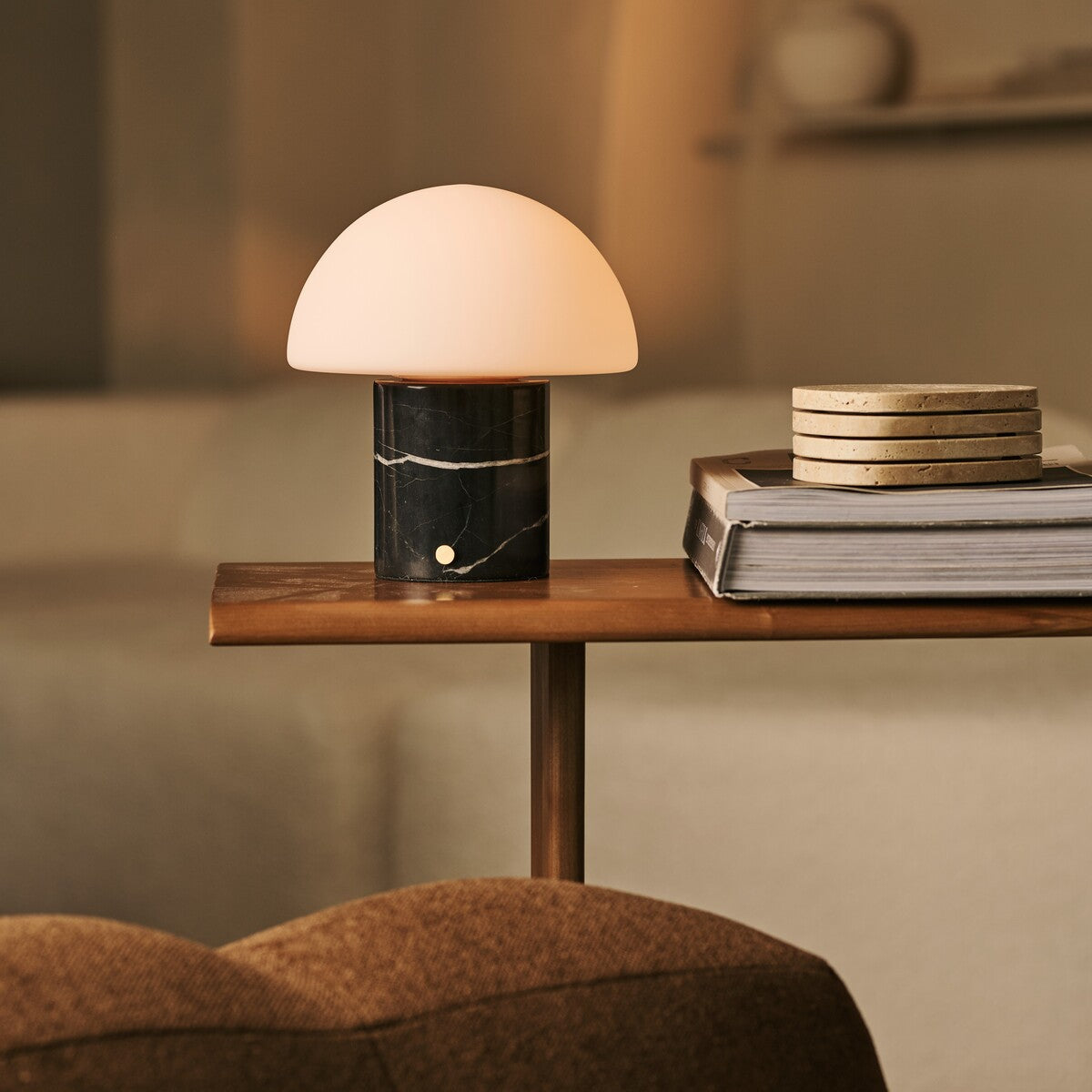 Maes Black – Nero Marquina Marble Rechargeable Table Lamp