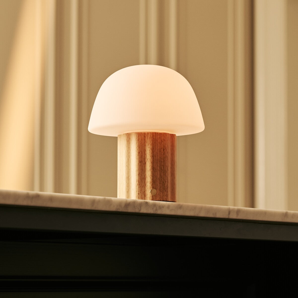 Marijn Light Brown Rechargeable Table Lamp | 3 Light Colors, Dimmable & Modular Lampshade