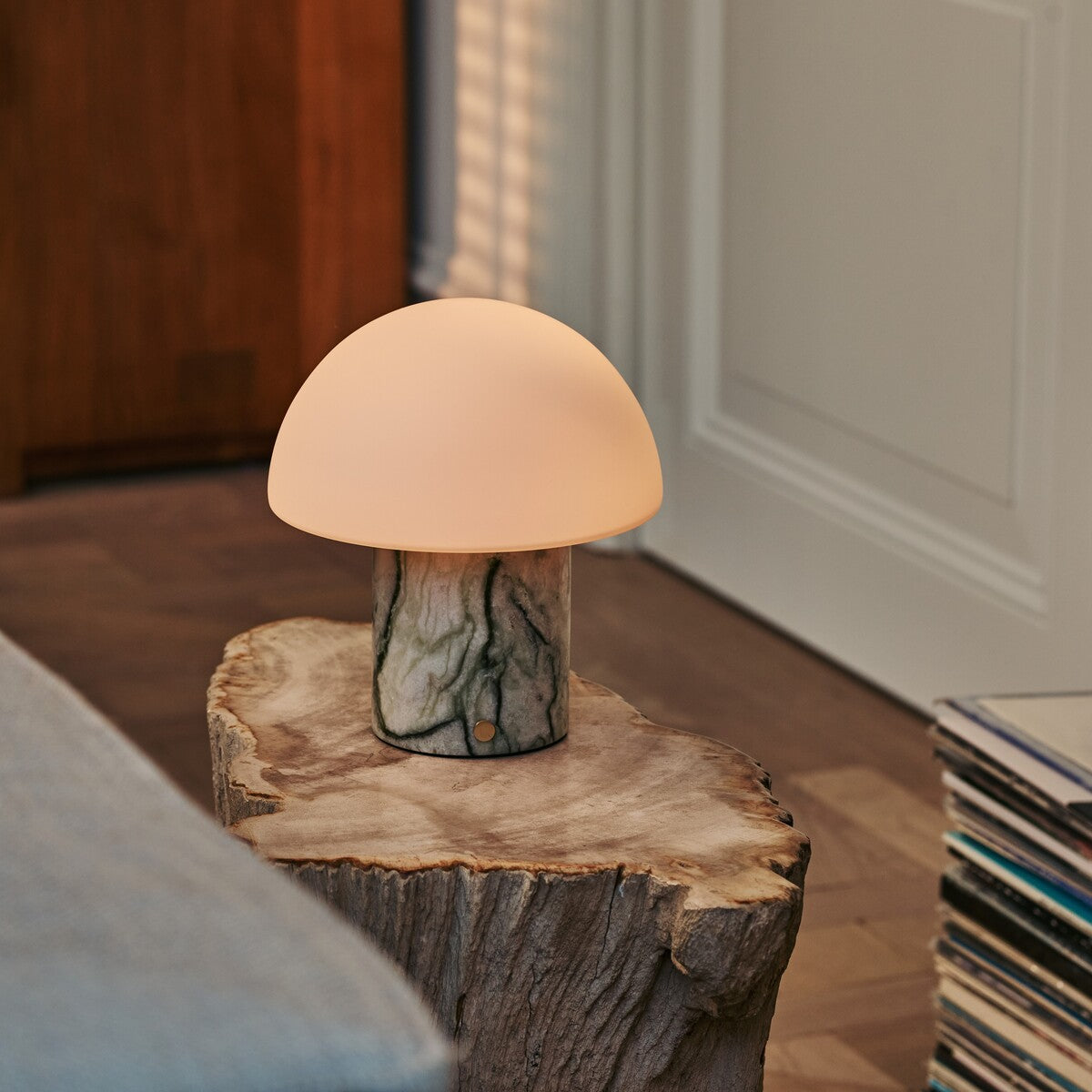 Maris Green – Ice Green Marble Rechargeable Table Lamp | Classic, 3 Light Colors & Dimming Function