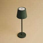 Maya Olive Green Ribbed Table Lamp Made of Iron – Dimmable Lamp & 3 Light Modes, Rechargeable via Wireless Charging Station Tavellio