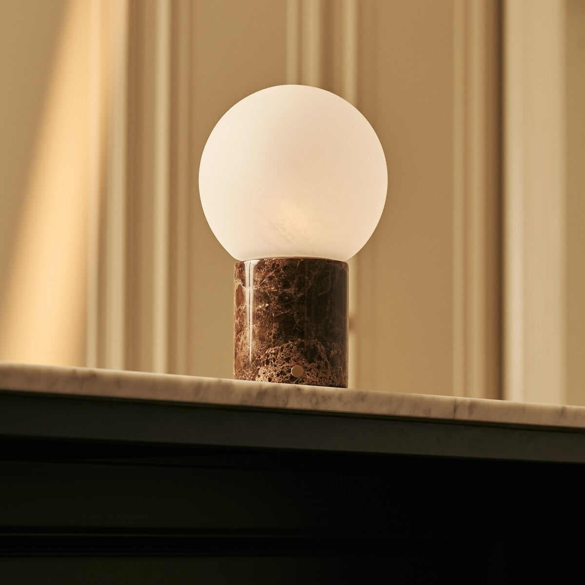 Metsu Brown – Emperador Dark Marble Rechargeable Table Lamp | Authentic, Dimmable & Up to 100 Hours of Light
