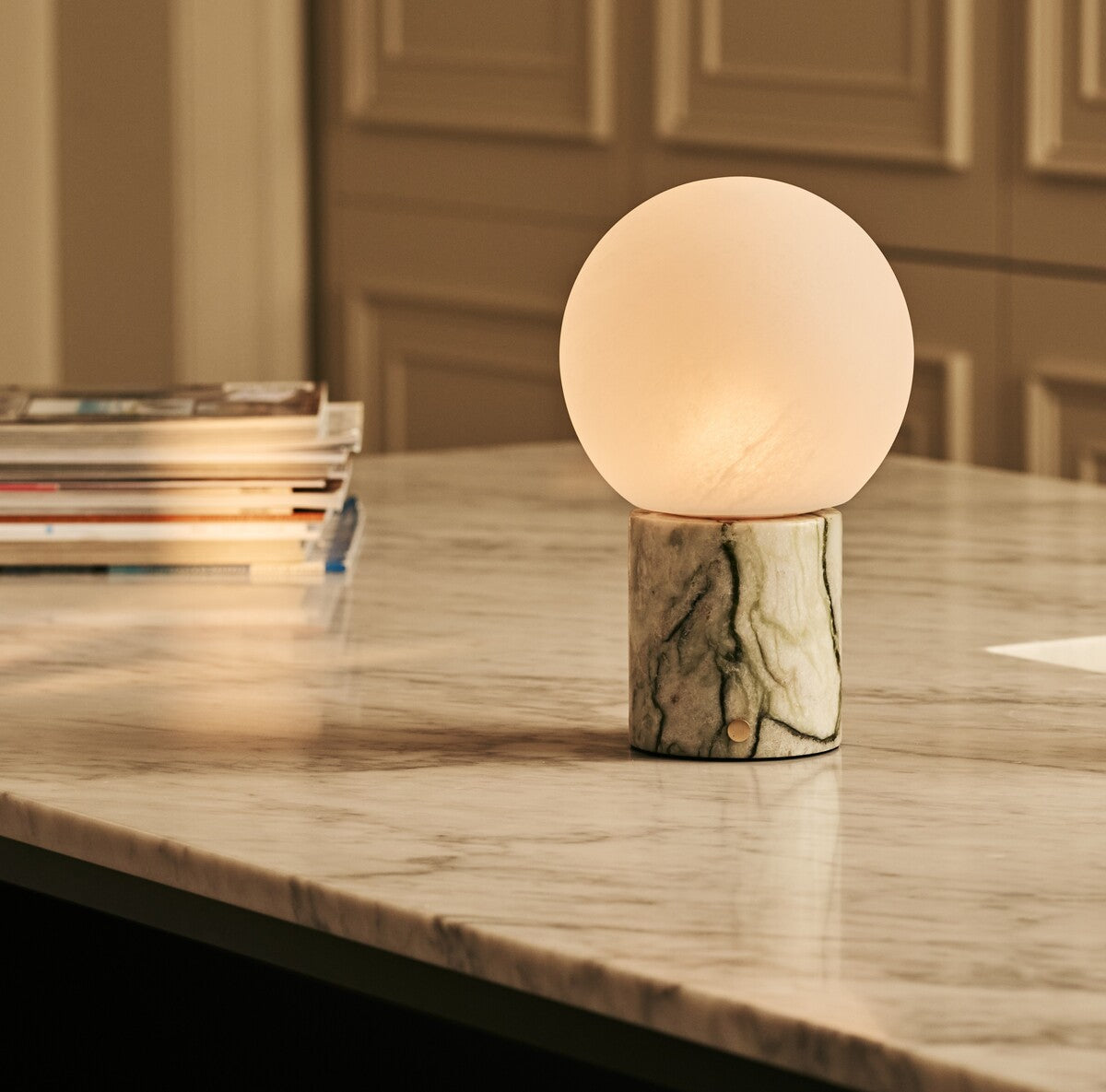 Metsu Green – Ice Green Marble Rechargeable Table Lamp | Authentic, Dimmable & Up to 100 Hours of Light