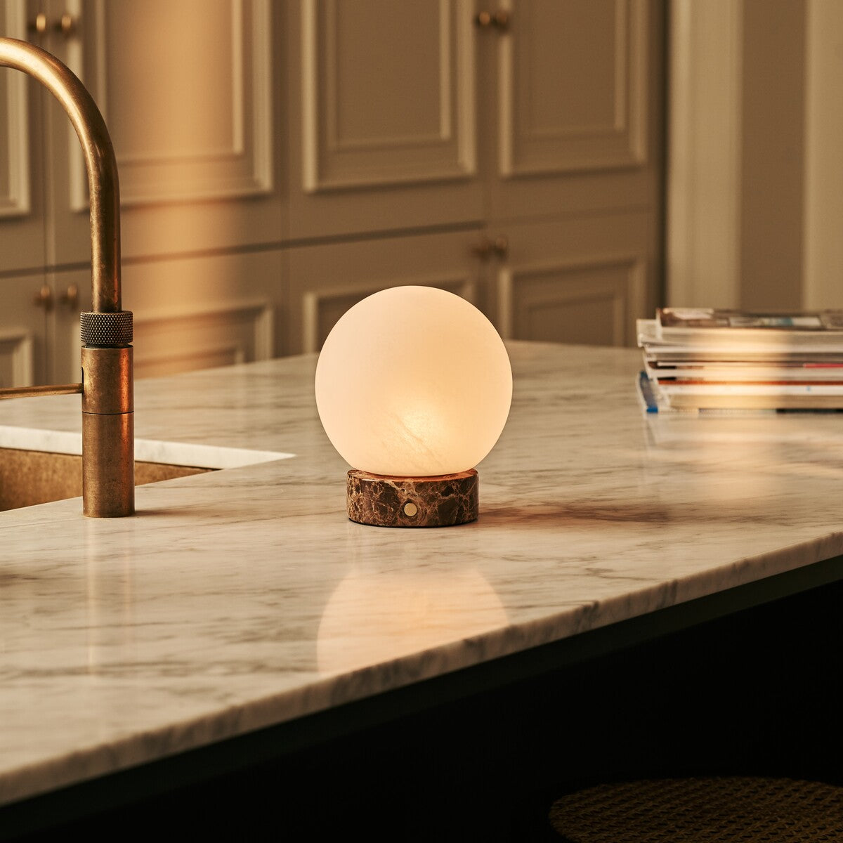 Metsu Small Brown – Emperador Dark Marble Rechargeable Table Lamp | Authentic, Dimmable & Interchangeable Lampshade