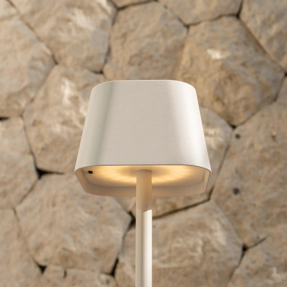 Ava White Rechargeable Table Lamp – Stylish, Cordless & Dimmable Lighting - Tavellio