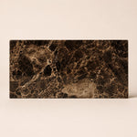 Nori medium dienblad Emperador Dark marmer, rechthoekig met goudbruine adering
