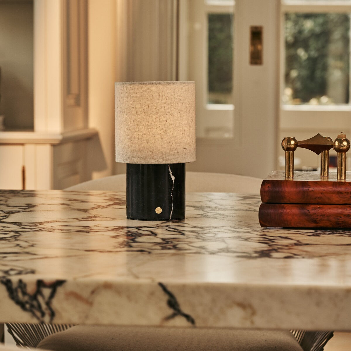 Onoda Black – Nero Marquina Marble Rechargeable Table Lamp | Authentic, Interchangeable Lampshade & Linen Blend